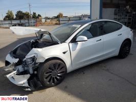 Tesla Model 3 2023