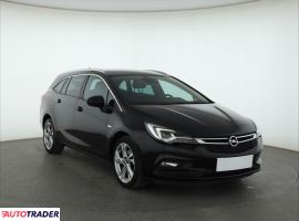 Opel Astra - zobacz ofertę