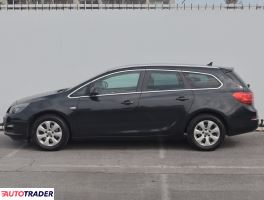 Opel Astra 2015 1.6 134 KM