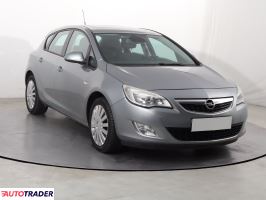 Opel Astra 2010 2.0 158 KM Opel Astra 2010 2.0 158 KM