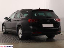 Volkswagen Passat 2022 2.0 147 KM