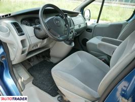 Opel Vivaro 2005 2.5 135 KM