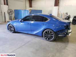 Lexus IS 2021 3