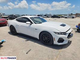 Ford Mustang 2025 5
