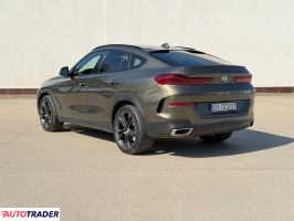 BMW X6 2020 3.0 265 KM
