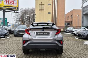 Toyota C-HR 2021 1.8 122 KM