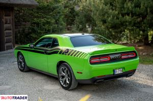 Dodge Challenger 2017 3.6 309 KM Dodge Challenger 2017 3.6 309 KM