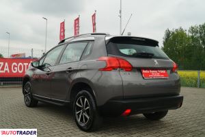 Peugeot 2008 2015 1.2 82 KM
