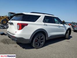 Ford Explorer 2023 3
