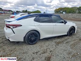 Toyota Camry 2021 3