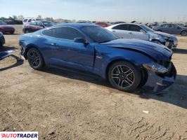 Ford Mustang 2022 5
