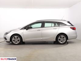 Opel Astra 2021 1.3 143 KM