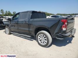 Chevrolet Silverado 2020 4