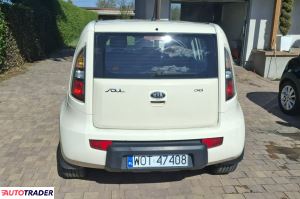 Kia Soul 2010 1.6 128 KM