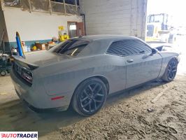 Dodge Challenger 2021 3