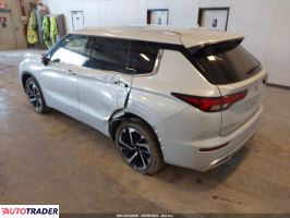 Mitsubishi Outlander 2024 2