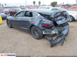 Tesla Model S 2020 Tesla Model S 2020