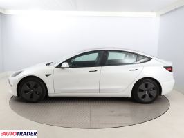 Tesla Model 3 2020 490 KM