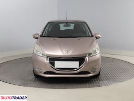 Peugeot 208 2012 1.4 93 KM