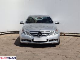 Mercedes E-klasa 2011 1.8 181 KM