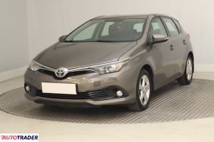 Toyota Auris 2016 1.6 130 KM