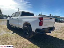 Chevrolet Silverado 2022 3