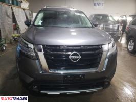 Nissan Pathfinder 2022 3