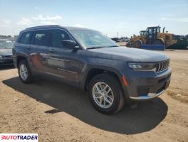 Jeep Cherokee 2025 3
