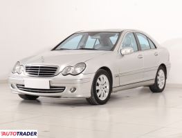 Mercedes C-klasa 2004 2.1 147 KM Mercedes C-klasa 2004 2.1 147 KM