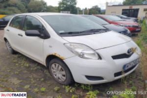 Toyota Yaris 2011 1.0 69 KM