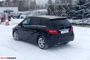 Mercedes B-klasa 2016 1.6 122 KM