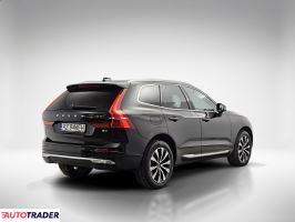 Volvo XC60 2023 2.0 197 KM