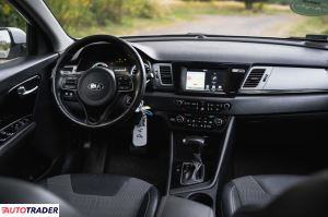 Kia Niro 2016 1.6 139 KM