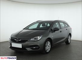 Opel Astra 2019 1.5 120 KM