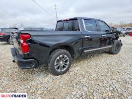 Chevrolet Silverado 2025 5