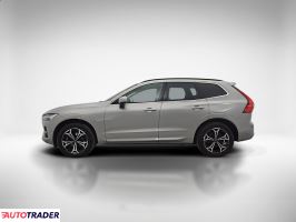Volvo XC60 2022 2.0 197 KM