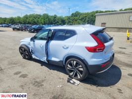 Volvo XC40 2024 2