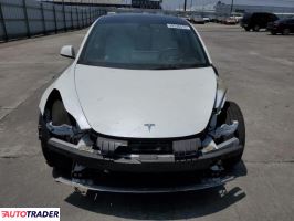 Tesla Model 3 2022 Tesla Model 3 2022