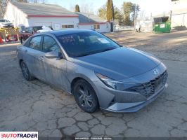 Hyundai Elantra - zobacz ofertę