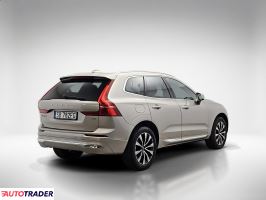 Volvo XC60 2023 2.0 197 KM