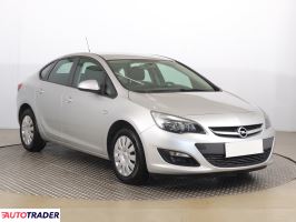 Opel Astra 2013 1.4 99 KM