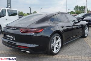 Porsche Panamera 2019 3.0 330 KM