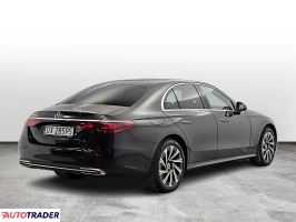 Mercedes E-klasa 2024 2.0 197 KM