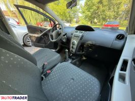 Toyota Yaris 2007 1.3 86 KM