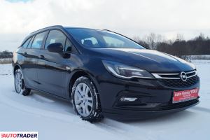 Opel Astra 2016 1.6 110 KM