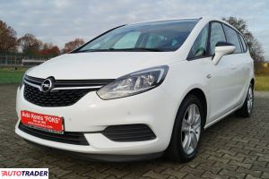 Opel Zafira 2018 1.4 120 KM