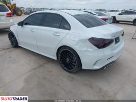 Mercedes 220 2022 2