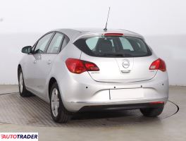 Opel Astra 2012 1.7 123 KM