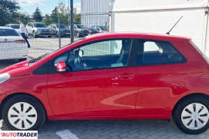 Toyota Yaris 2013 1.3 99 KM Toyota Yaris 2013 1.3 99 KM