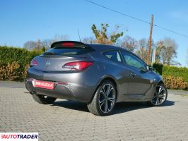 Opel Astra 2012 1.6 180 KM